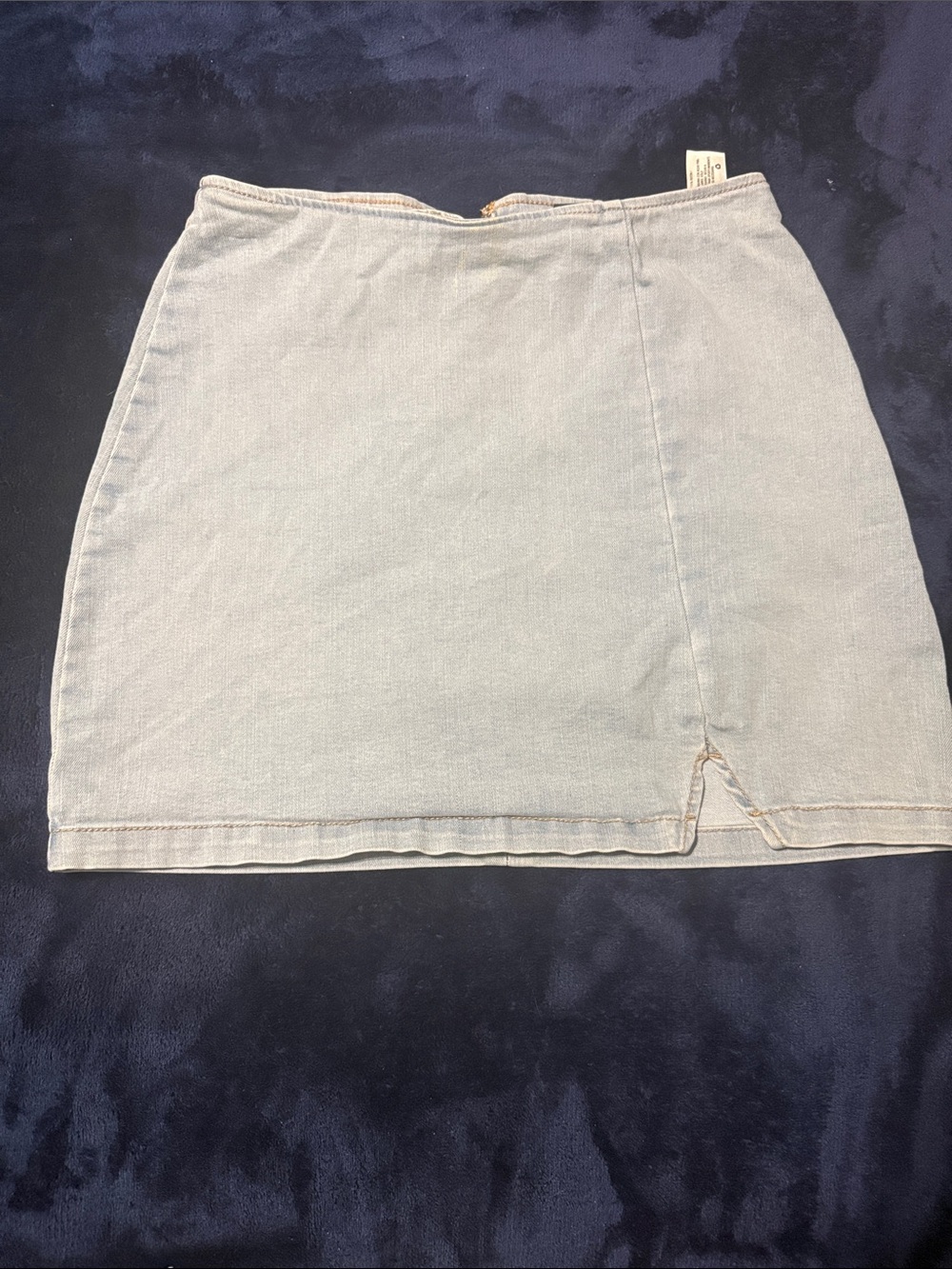 Wild Fable Women’s Size 6 Light Wash Denim Mini Skirt - Classic Casual Stretch